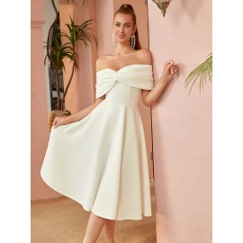 Trendy Twist Solid Color Pleated Bridesmaid Dress - Elegant Off Shoulder Backless Design for Spring & Summer, Women's Formal Wear with Flowy Silhouette and Chic Style